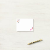 Schattige witte muis & roze bloemen op wit post-it® notes (Op bureau)
