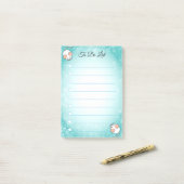 Schattige witte muizen op turquoise en witte lijne post-it® notes (Op bureau)
