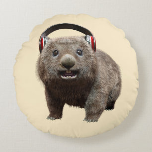 Schattige Wombat met Koptelefoons Muziek Liefhebbe Rond Kussen