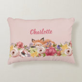 Schattige Woodland Fox Slaap op Bloemen Roze Naam Accent Kussen (Voorkant)