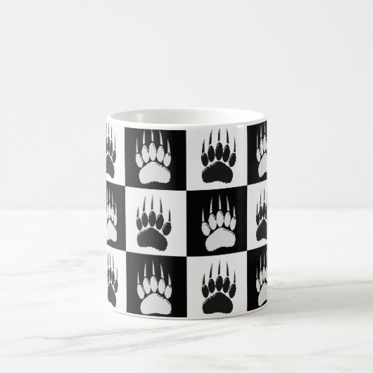 Schattige Zwart Beer Paw Print Checkerboard Patter Koffiemok (Center)