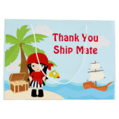 Schattige zwart haar piratenmeisje in RedBirthday Groot Cadeauzakje (Achterkant)