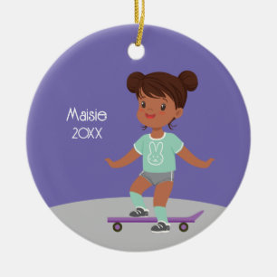 Schattige zwart meisje skateboard keramisch ornament