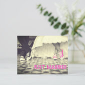 Schattige zwart wit net getrouwd aankondigingskaart (Staand voorkant)