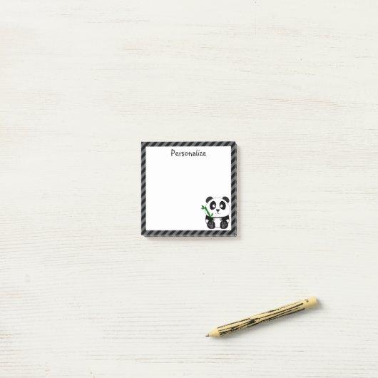 Schattige zwart-witte panda post-it® notes (Op bureau)