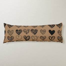 Schattige zwarte-hartenkrabbeltekening lichaamskussen