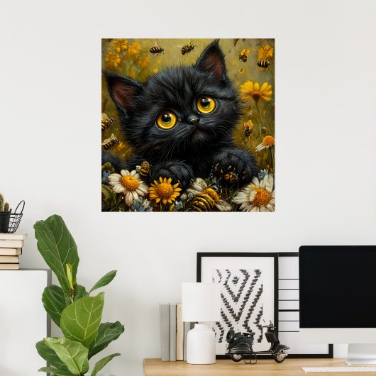 Schattige zwarte kitten tussen de bloemen poster (Thuiskantoor)