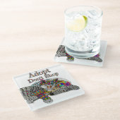 Schattigee adoptie van honden en katten glazen onderzetter (Schuin)