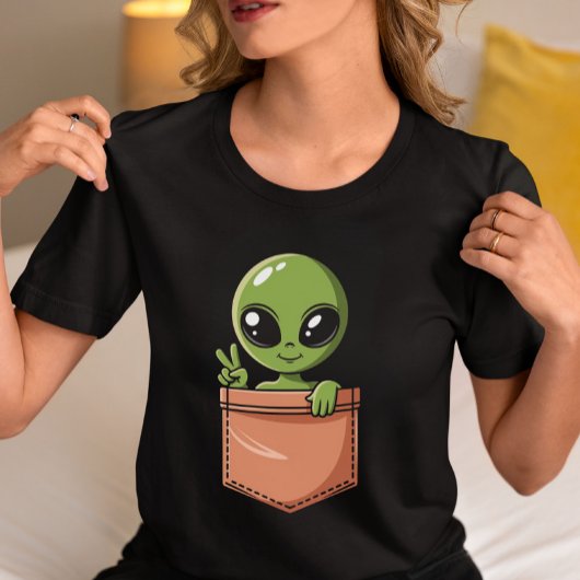 Schattigee Alien in Pocket - Grappige ruimte T-shirt