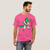 Schattigee alligator doet karate t-shirt (Voorkant volledig)