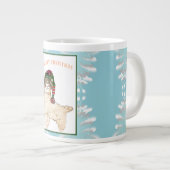 Schattigee alpaca met feestelijk pet grote koffiekop (Voorkant rechts)