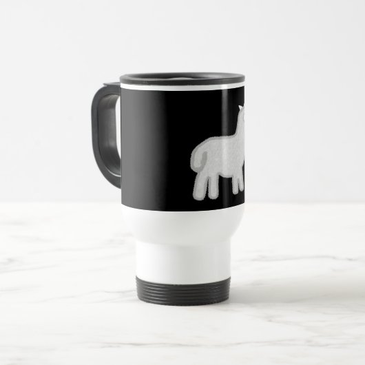 Schattigee Alpaca met sprankelende roze vlinder Reisbeker (Voorkant links)