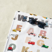 Schattigee Alphabet ABC Trucks, Transportvoertuige Strandlaken (In situ)