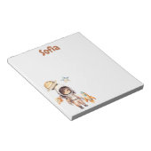 Schattigee astronaut Space Adventure gepersonalise Notitieblok (Schuin)