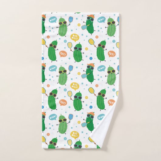 Schattigee augurken spelen Pickleball op wit Bad Handdoek (Handdoek)