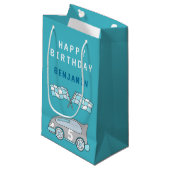 Schattigee auto vlag Happy Birthday Kind ‘ s naam Klein Cadeauzakje (Voorkant Gekanteld)