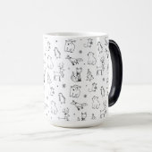 Schattigee B&W Winter Woodland Animals w Monogram Magische Mok (Voorkant rechts)