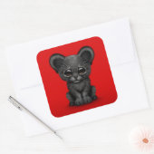 Schattigee Baby Black Panther Cub op rood Vierkante Sticker (Envelop)
