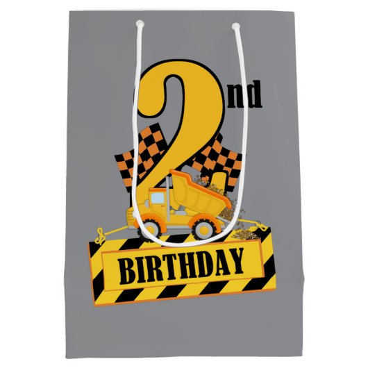 Schattigee baby boy constructie 2e verjaardag medium cadeauzakje (Achterkant)