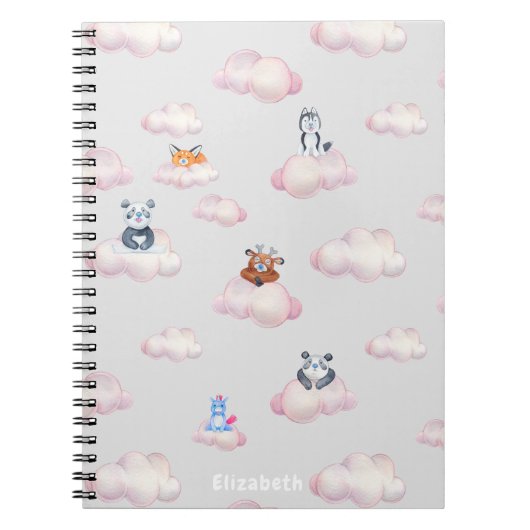 Schattigee baby dieren op wolken monogram notitieboek (Voorkant)