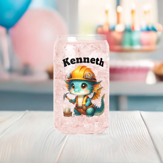 Schattigee baby-draak in een werkplaats blikvorm glas (Insitu (Baby Shower))