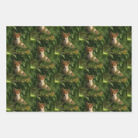 Schattigee Baby Fox in een Green Forest Pattern Inpakpapier Vel (Voorkant 2)