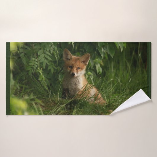 Schattigee Baby Fox in een groen bos Bad Handdoek (Badhanddoek)