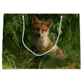 Schattigee Baby Fox in een groen bos Groot Cadeauzakje (Voorkant)