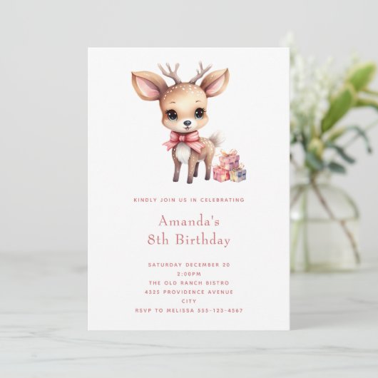 Schattigee Baby herten met Cadeaus Verjaardag Kaart (Staand voorkant)