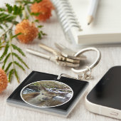 Schattigee Baby Herten Poses voor de Camera Sleutelhanger (Voorkant Rechts)