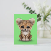 Schattigee Baby Leopard Cub op Groen Briefkaart (Staand voorkant)
