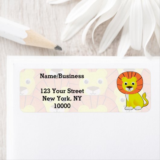 Schattigee Baby Lion All Over Print Pattern Etiket (Insitu)