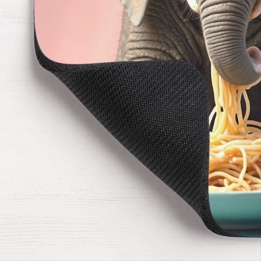 Schattigee Baby Olifant Eating Spaghetti Muismat (Hoek)