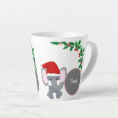 Schattigee Baby olifant met een kerst Pet naam Latte Mok (Rechterhoek)