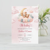 Schattigee baby teddybeer slaapt boven de maan kaart (Staand voorkant)