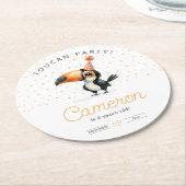 Schattigee baby Toucan, verjaardagsviering van kin Ronde Kartonnen Onderzetter (Gebogen)