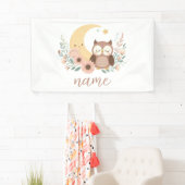 Schattigee baby uil met maan spandoek (Insitu)
