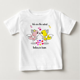 Schattigee Baby vossen zoenen w / kleurrijke harte