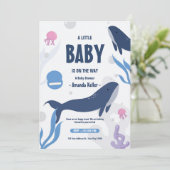 Schattigee Baby Whale Baby shower uitnodiging (Staand voorkant)