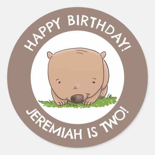 Schattigee baby wombat gepersonaliseerde cartoon v ronde sticker (Voorkant)
