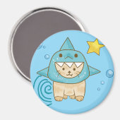 Schattigee beige kat in haaienkostuum aqua zee the magneet (Voorkant / Achterkant)