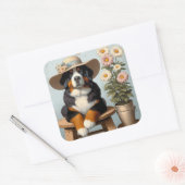 Schattigee Berner Berghond met Pet en Bloemen Vierkante Sticker (Envelop)