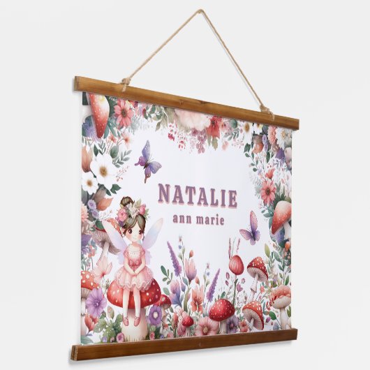 Schattigee betoverde sprookjestuin gepersonaliseer hangend wandkleed (Gebogen)