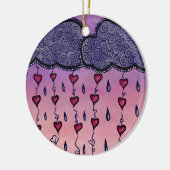 Schattigee bewolking, harten en regendruppels keramisch ornament (Links)