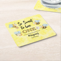 Schattigee bij een geel zwart eerste verjaardagsfe