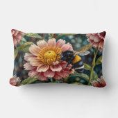 Schattigee bij op bloem kussen (Voorkant)