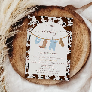 Schattigee Blauwe Clothesline Koe Print Cowboy Bab Kaart