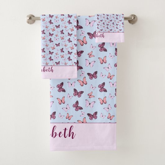 Schattigee Blauwe en Roze Vlinder Custom Name Girl Bad Handdoek (Insitu)