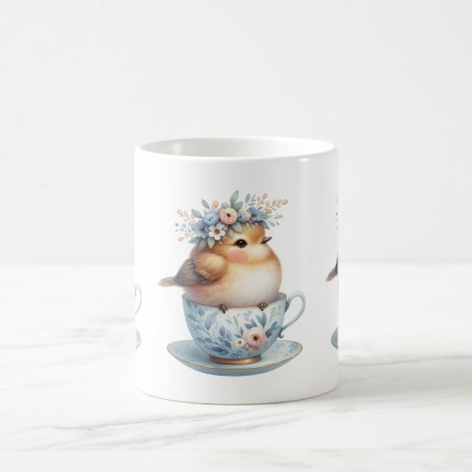 Schattigee Blauwe Vogel met Bloemenkroon in Teacup Koffiemok (Center)