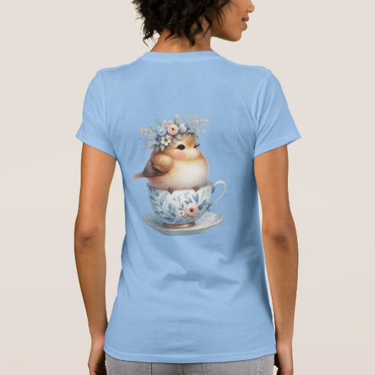 Schattigee Blauwe Vogel met Bloemenkroon in Teacup T-shirt (Achterkant)